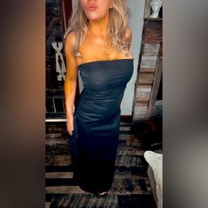 Elegant Black Strapless Dress